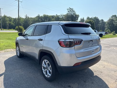 New 2025 Jeep Compass Sport image 3
