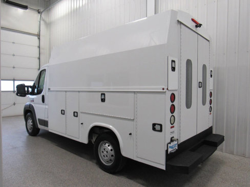 Used 2016 RAM ProMaster 2500 w/ Premium Appearance Group image 2