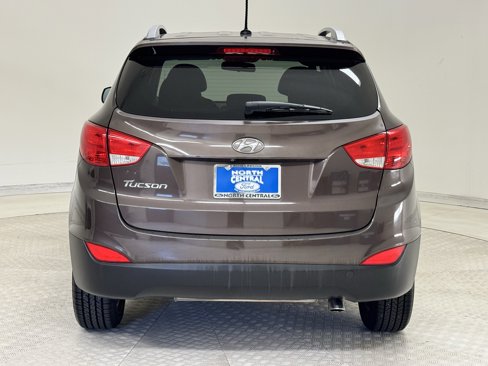 Used 2015 Hyundai Tucson SE image 6