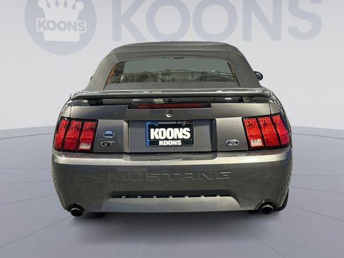 Used 2004 Ford Mustang GT image 5