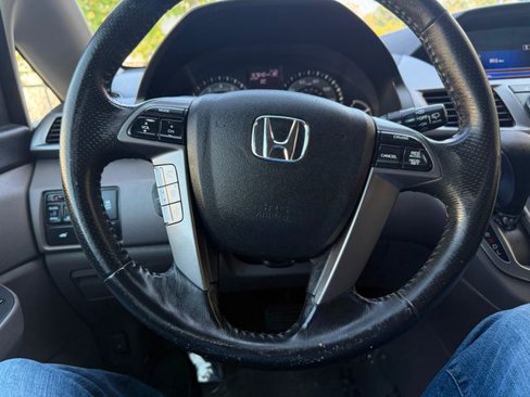 Used 2014 Honda Odyssey EX-L image 12