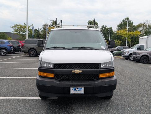 Used 2021 Chevrolet Express 2500 w/ Driver Convenience Package image 8