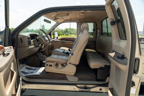 Used 2002 Ford F350 Lariat image 35
