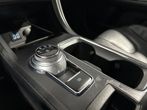 Used 2020 Ford Fusion Titanium image 24