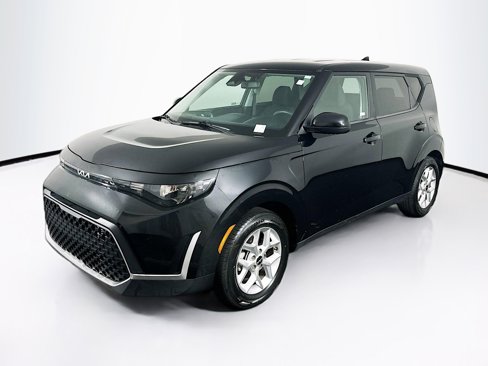 Used 2024 Kia Soul LX w/ Option Group 015 image 3