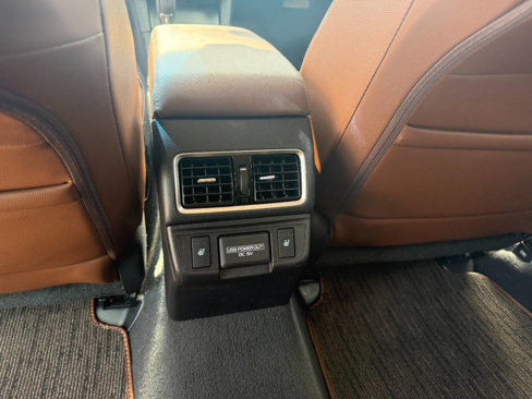 Used 2018 Subaru Outback 3.6R Touring w/ Protection Package #1 image 15