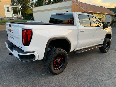 Used 2021 GMC Sierra 1500 AT4 image 5