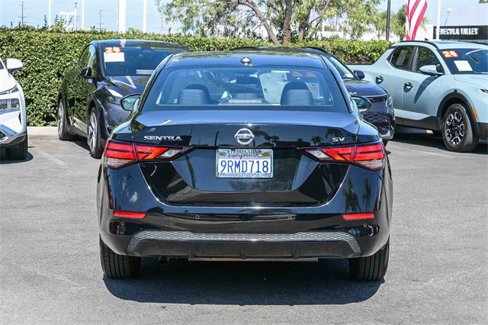 Used 2022 Nissan Sentra SV image 8