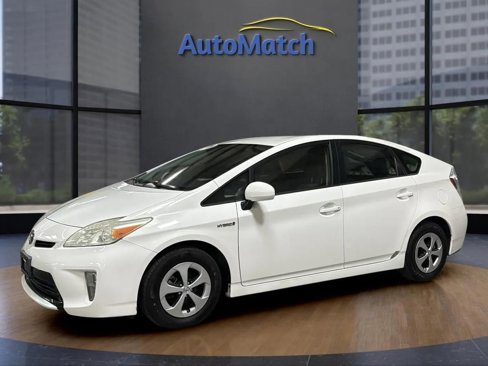 Used 2014 Toyota Prius Five image 4