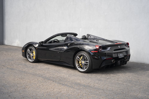 Used 2018 Ferrari 488 Spider image 3