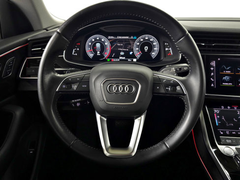 Used 2019 Audi Q8 Premium Plus w/ Premium Plus image 18