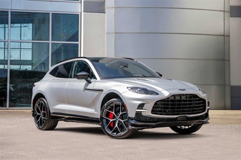 Used 2024 Aston Martin DBX 707 image 1