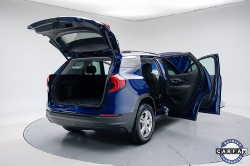 Used 2022 GMC Terrain SLE w/ Driver Convenience Package image 34
