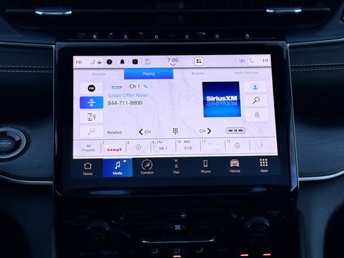 Certified 2022 Jeep Grand Cherokee L Limited image 27