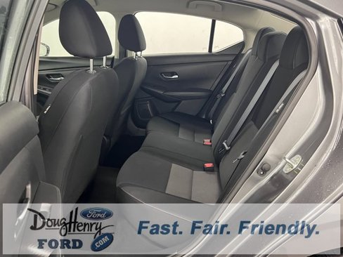 Used 2023 Nissan Sentra SV image 29