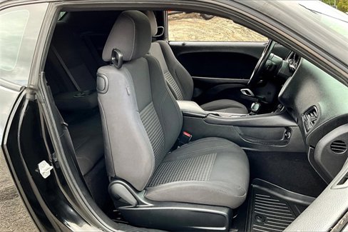 Used 2019 Dodge Challenger SXT w/ Driver Convenience Group image 27