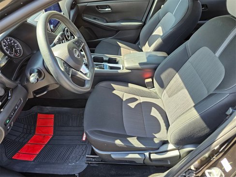 Used 2024 Nissan Sentra SV image 16