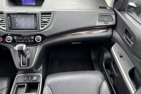 Used 2016 Honda CR-V Touring image 29