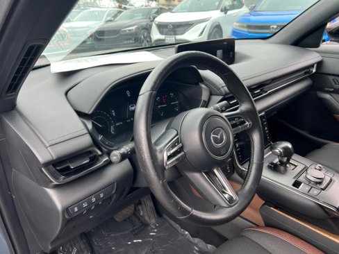 Used 2022 MAZDA MX-30 Electric w/ Premium Plus Pkg image 12