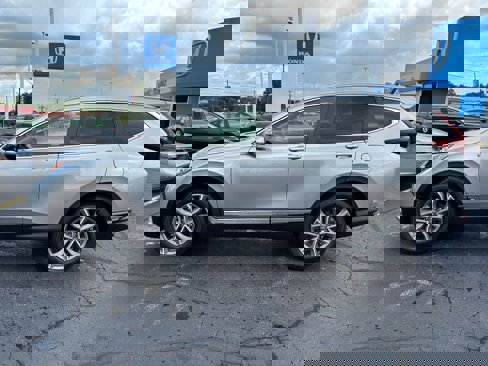Certified 2022 Honda CR-V Touring image 1