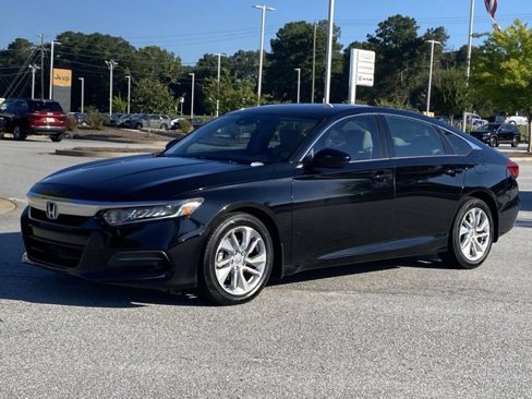 Used 2018 Honda Accord LX image 8