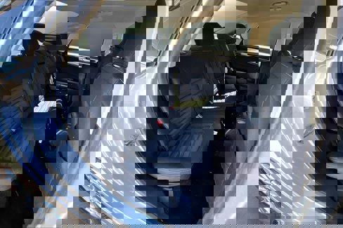 Used 2017 Ford Fusion SE image 24