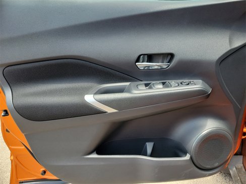 New 2024 Nissan Kicks SV image 18