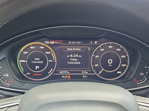 Used 2020 Audi Q5 e Prestige w/ Prestige Package image 35