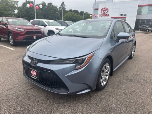 Used 2021 Toyota Corolla LE image 3