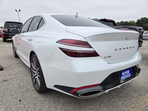 Used 2025 Genesis G70 2.5T image 32