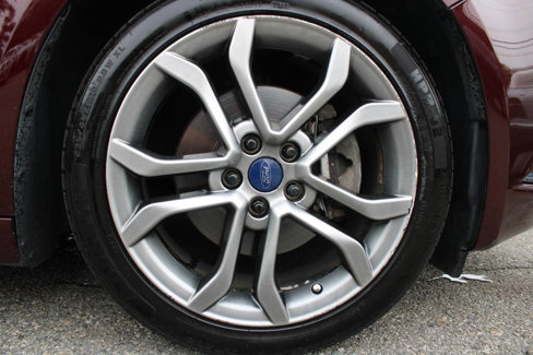 Used 2017 Ford Fusion SE w/ Equipment Group 201A image 23