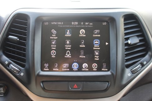 Used 2016 Jeep Cherokee Trailhawk w/ Comfort/Convenience Group image 26