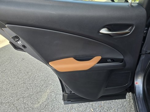 Used 2020 Lexus UX 250h w/ Luxury Package image 31