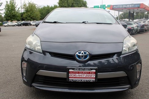 Used 2014 Toyota Prius Plug-In Hybrid image 9