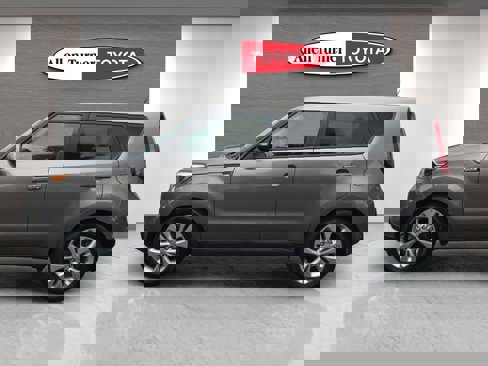 Used 2016 Kia Soul + w/ Audio Package image 10