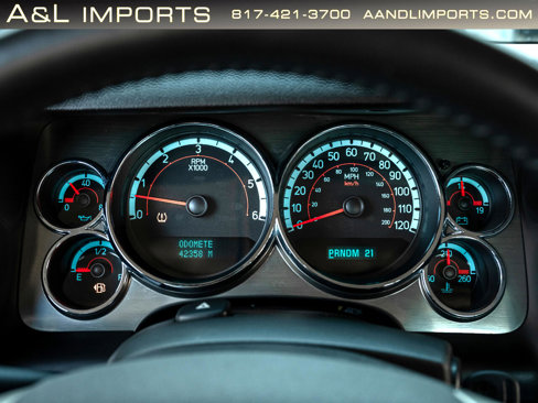 Used 2008 HUMMER H2 SUT w/ Silver Ice Limited Edition image 10