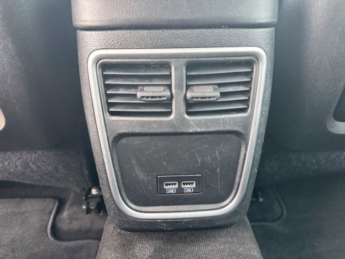 Used 2018 Chrysler 300 Touring image 31