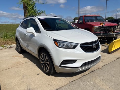 Used 2021 Buick Encore Preferred w/ Safety Package image 2