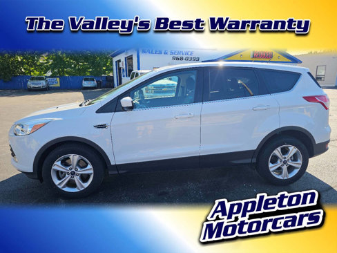 Used 2015 Ford Escape SE image 1