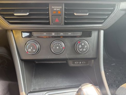 Used 2021 Volkswagen Jetta S image 28