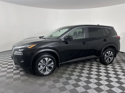Used 2022 Nissan Rogue SV image 8