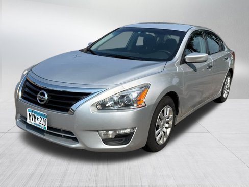 Used 2013 Nissan Altima 2.5 S image 3
