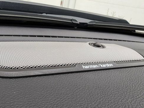 Used 2025 RAM 1500 Laramie w/ Night Edition image 36