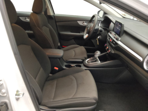 Used 2023 Kia Forte LXS image 21