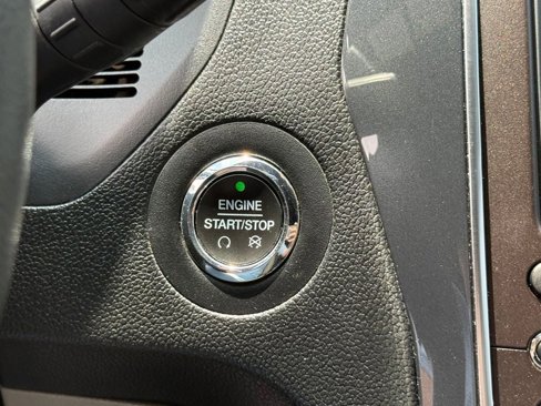 Used 2018 Ford Explorer Limited image 30