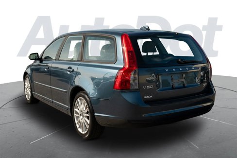 Used 2010 Volvo V50 2.4i image 2