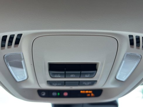 Certified 2023 Buick Envision Essence w/ Sport Touring Package image 38