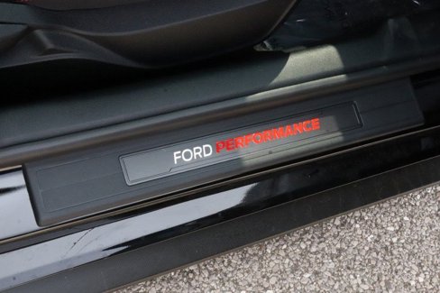 Used 2018 Ford Mustang Shelby GT350R w/ GT350R Equipment Group 920A image 69