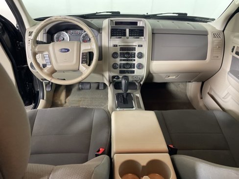 Used 2010 Ford Escape XLT image 14