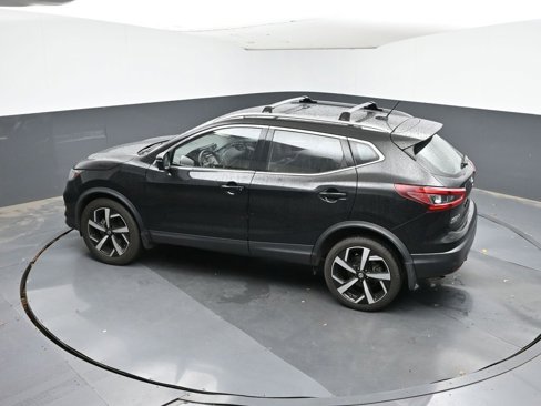 Used 2021 Nissan Rogue Sport SL image 19